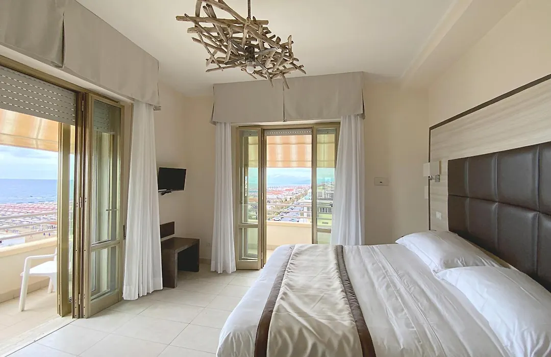 Hotel Capri&Residence-1